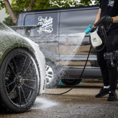 Spumă activă Auto Finesse Avalanche Bubblegum Snow Foam (5 l)