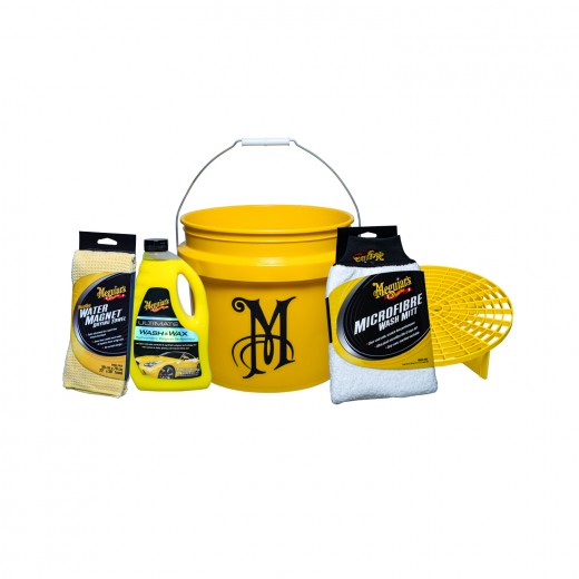 Un set complet de produse cosmetice auto pentru spălarea și uscarea mașinii Meguiar's Ultimate Wash & Dry Kit